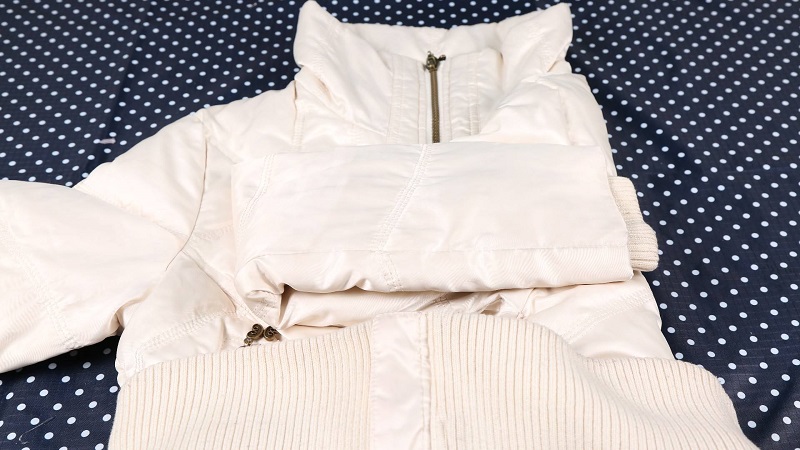 羽絨服的衣袖會在紅外觸控屏上造成誤觸 羽絨服的衣袖會在紅外觸控屏上造成誤觸