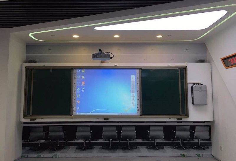 多媒體教學一體機 多媒體教學一體機